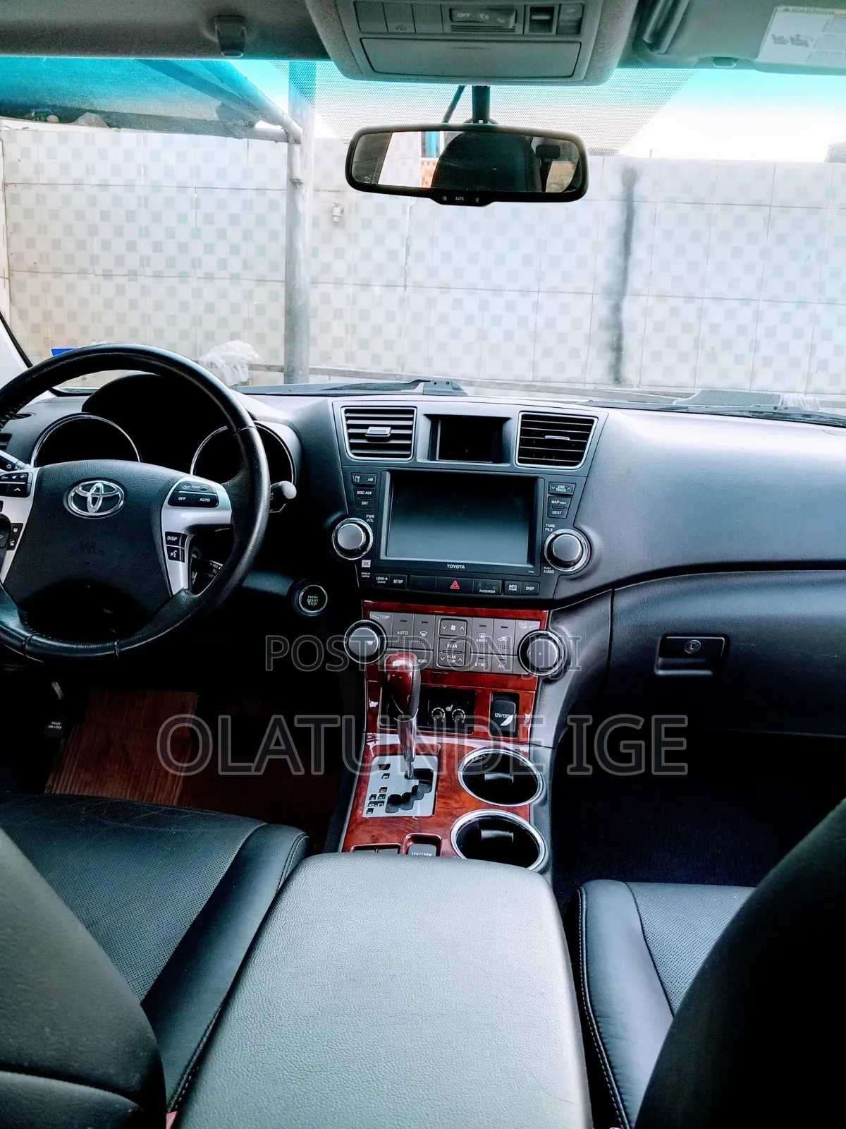 Toyota Highlander Limited 2012 White