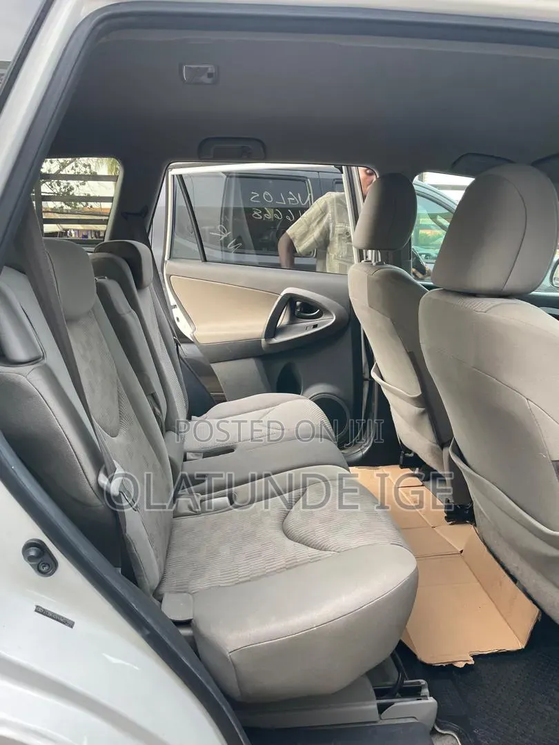 Toyota RAV4 3.5 Sport 2010 White