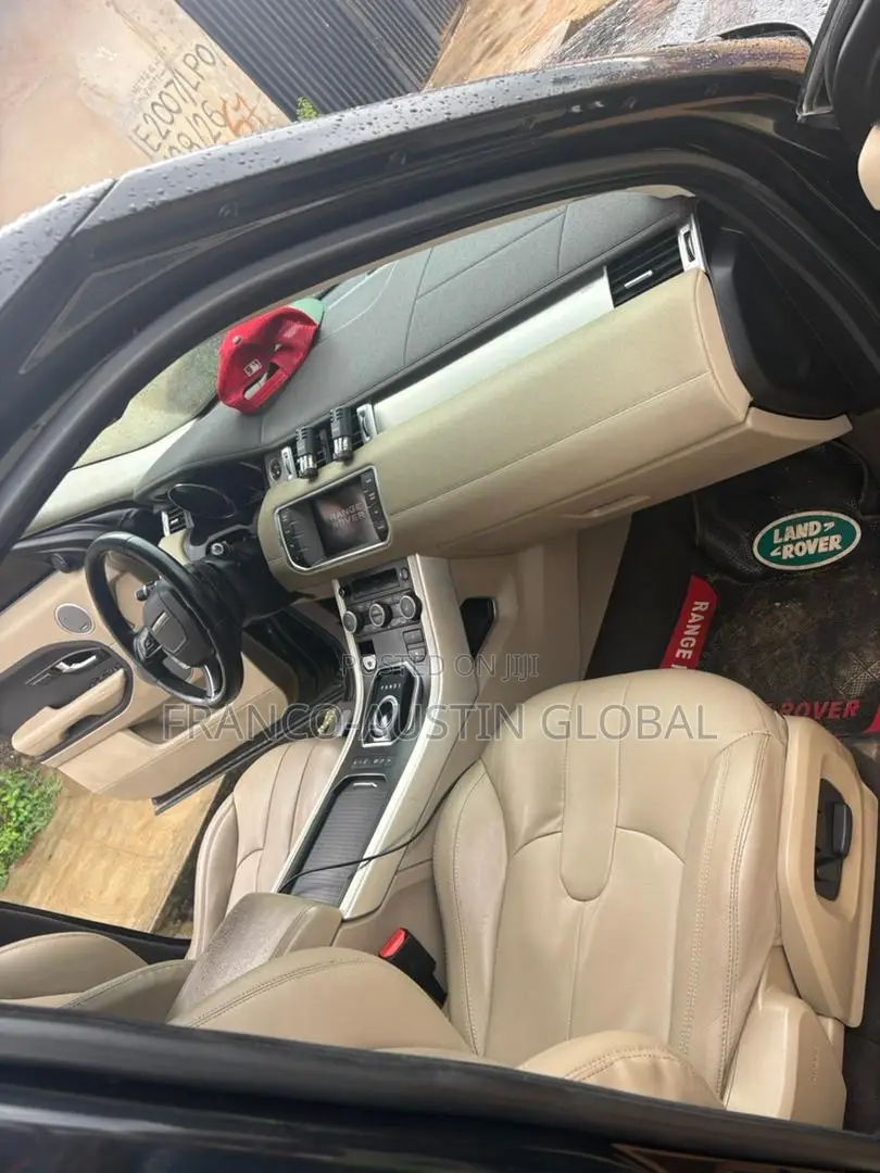 Land Rover Range Rover Evoque Dynamic 2dr SUV AWD (2.0L 4cyl Turbo 9A)