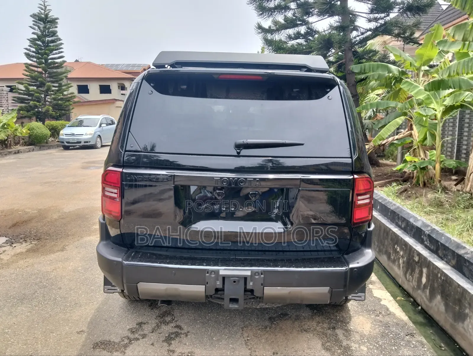 Toyota Land Cruiser Prado 2.4 Hybrid 2024 Black