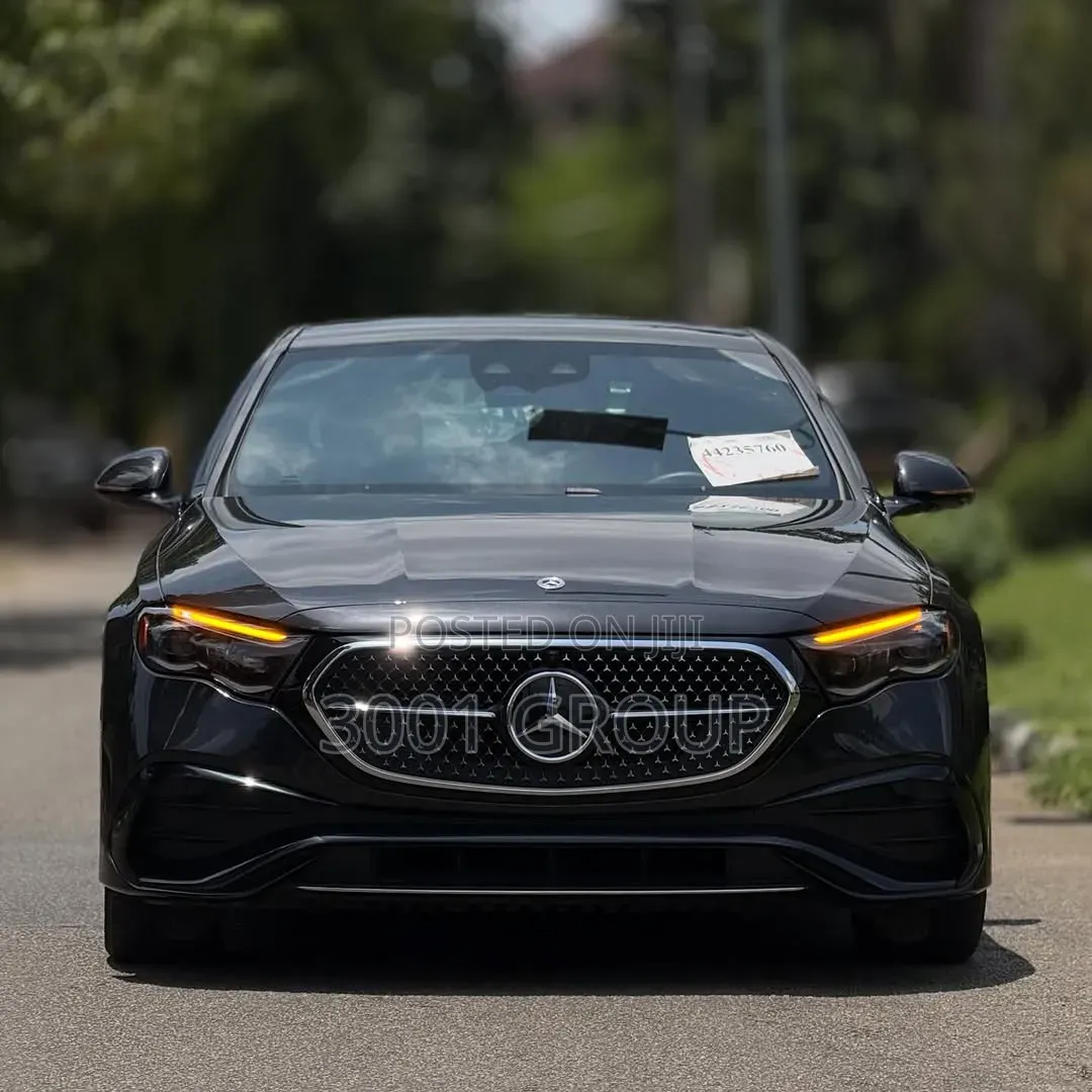 Mercedes-Benz E350 2025 Gray