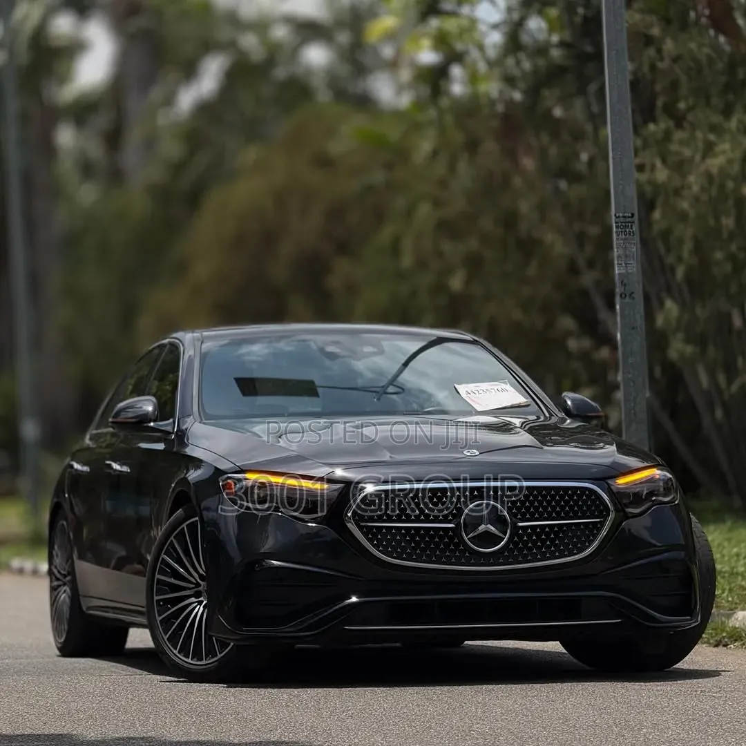 Mercedes-Benz E350 2025 Gray