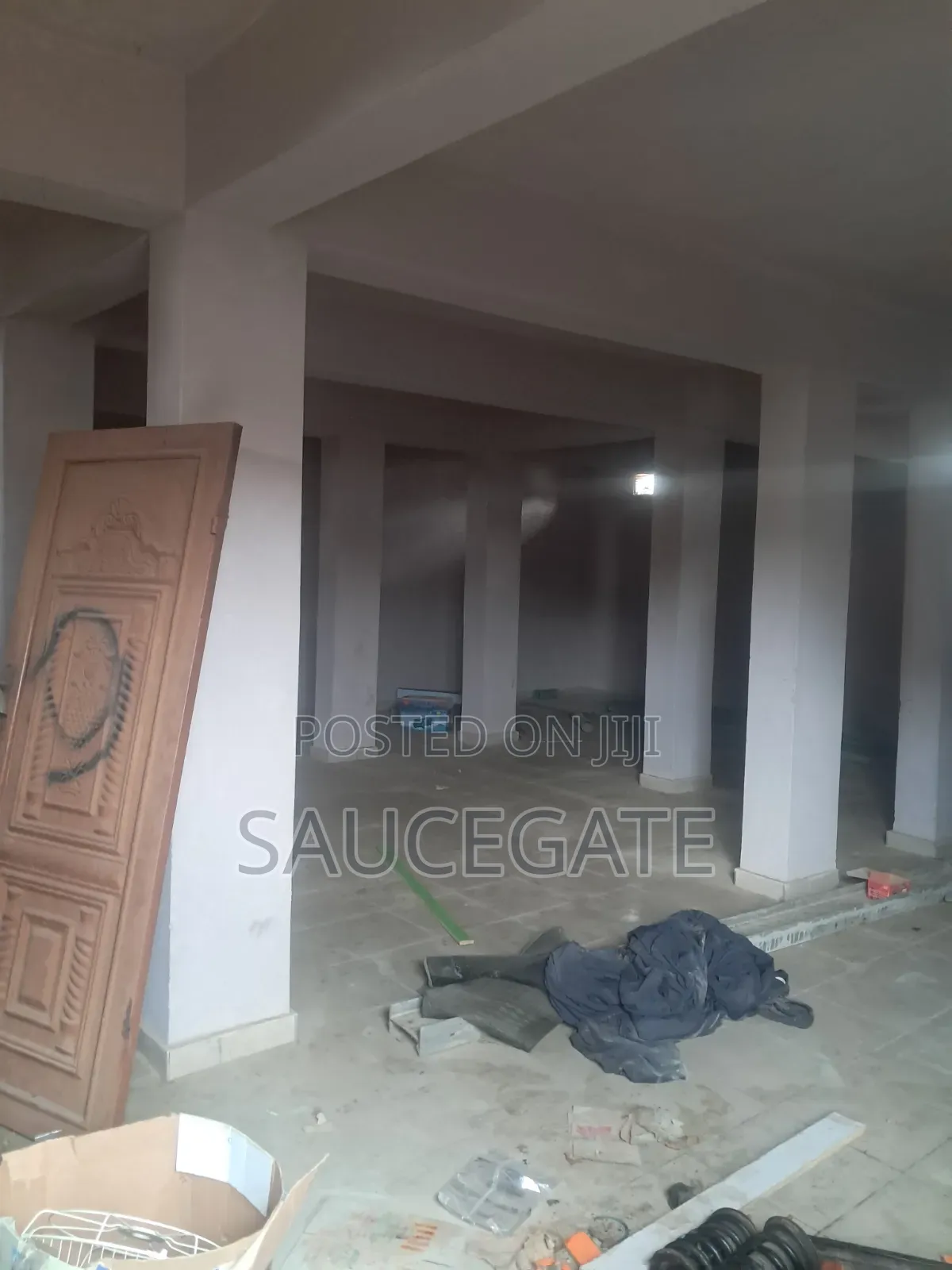 Warehouse Tolet Inside a Street Satellite Town Redgate