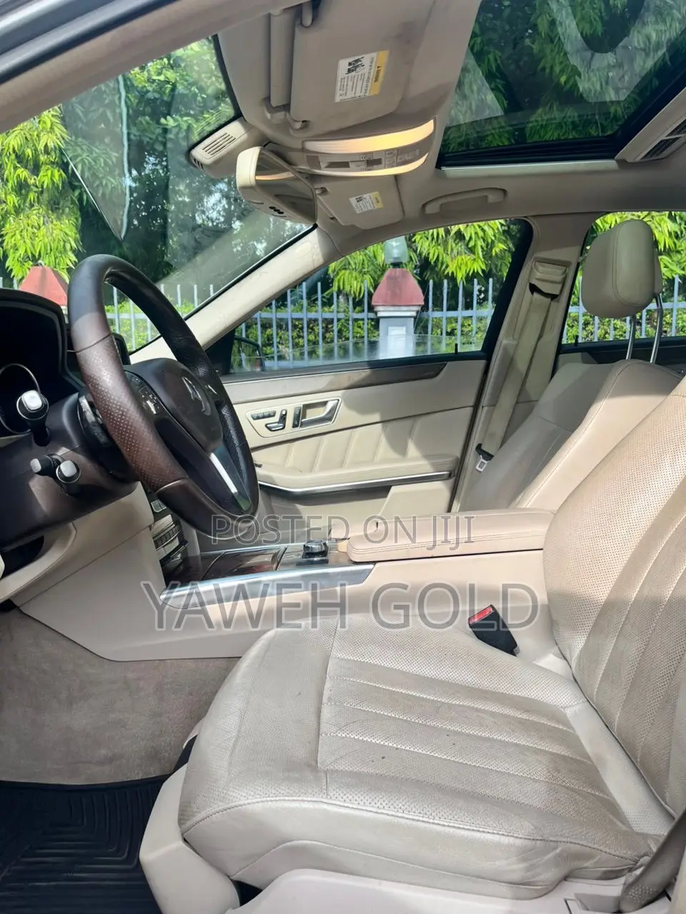 Mercedes-Benz E350 Base 4Matic Sedan AWD (3.5L 6cyl 7A) 2014 Gray