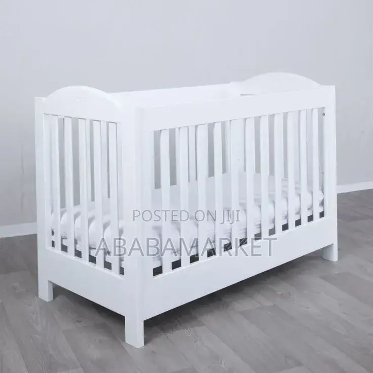 Luxurious Baby Cot
