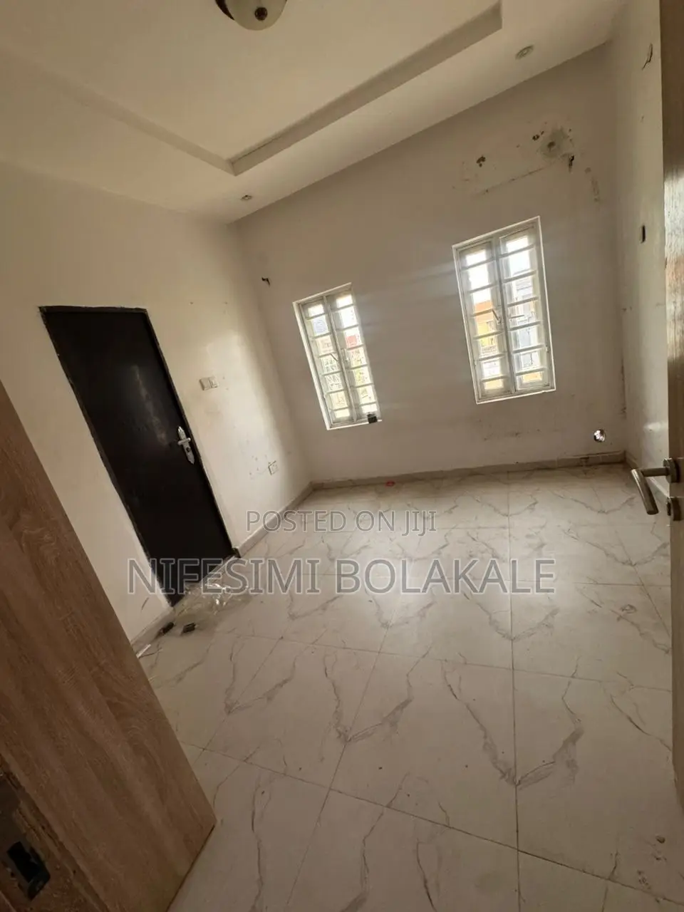 3bdrm Block of Flats in Sharp Corner, for rent