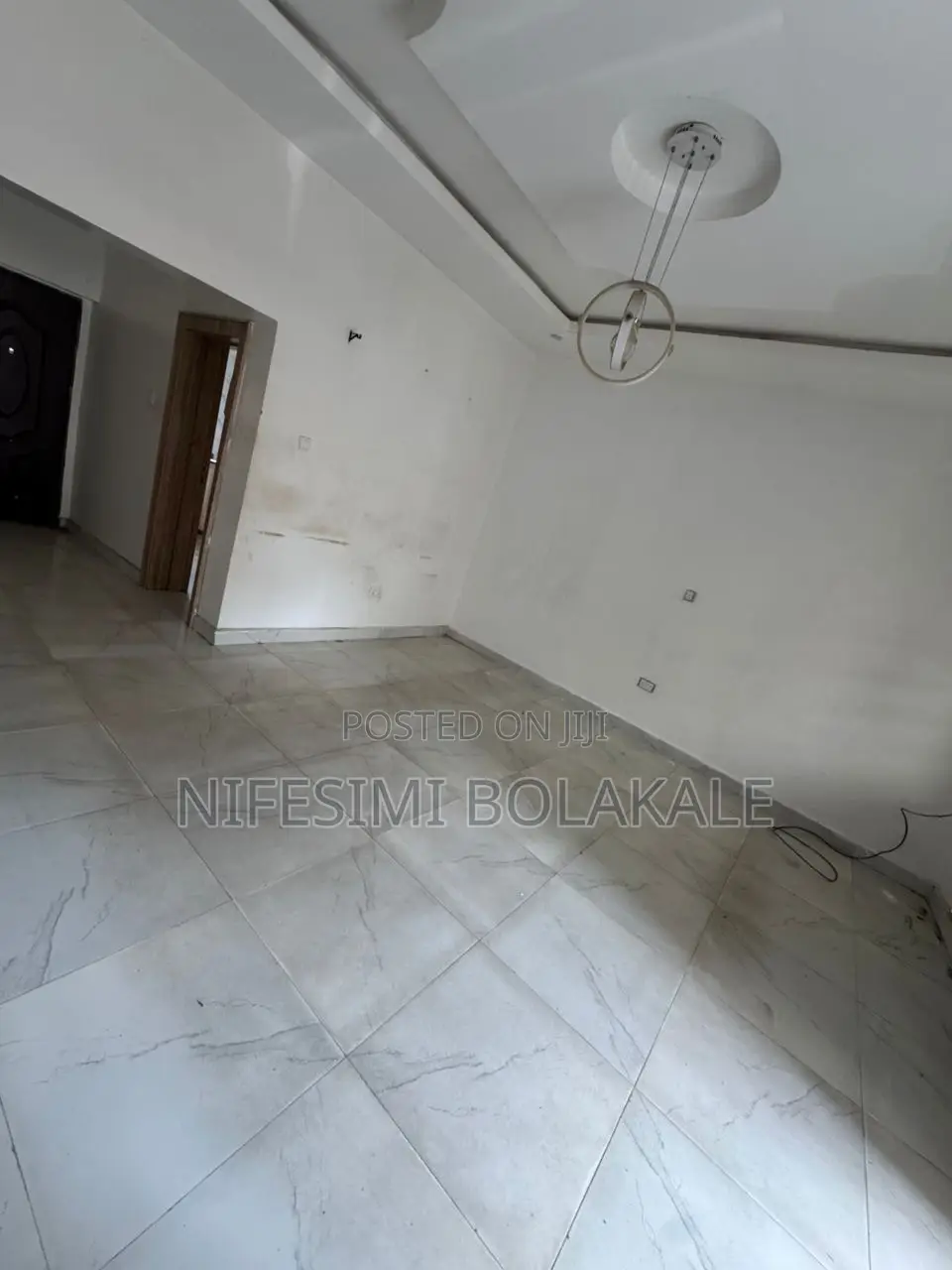 3bdrm Block of Flats in Sharp Corner, for rent