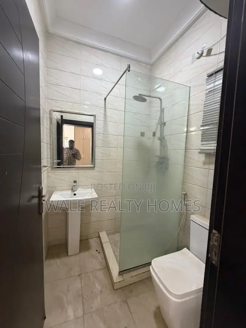 2bdrm Block of Flats in Jahi Glimore for rent