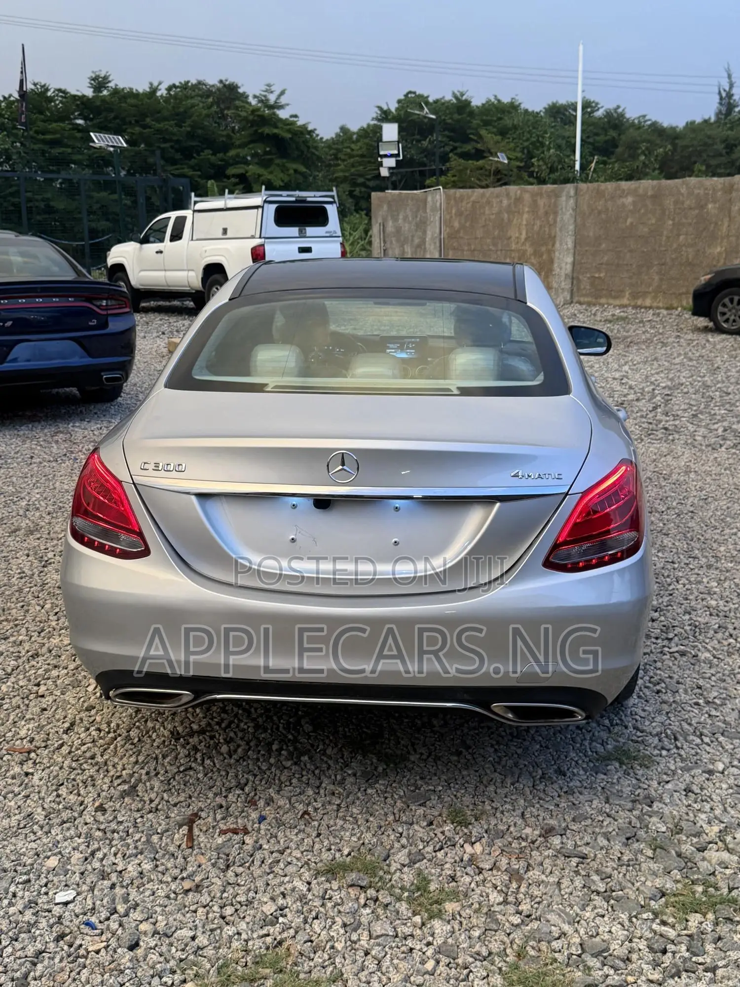 Mercedes-Benz C300 2016 Silver