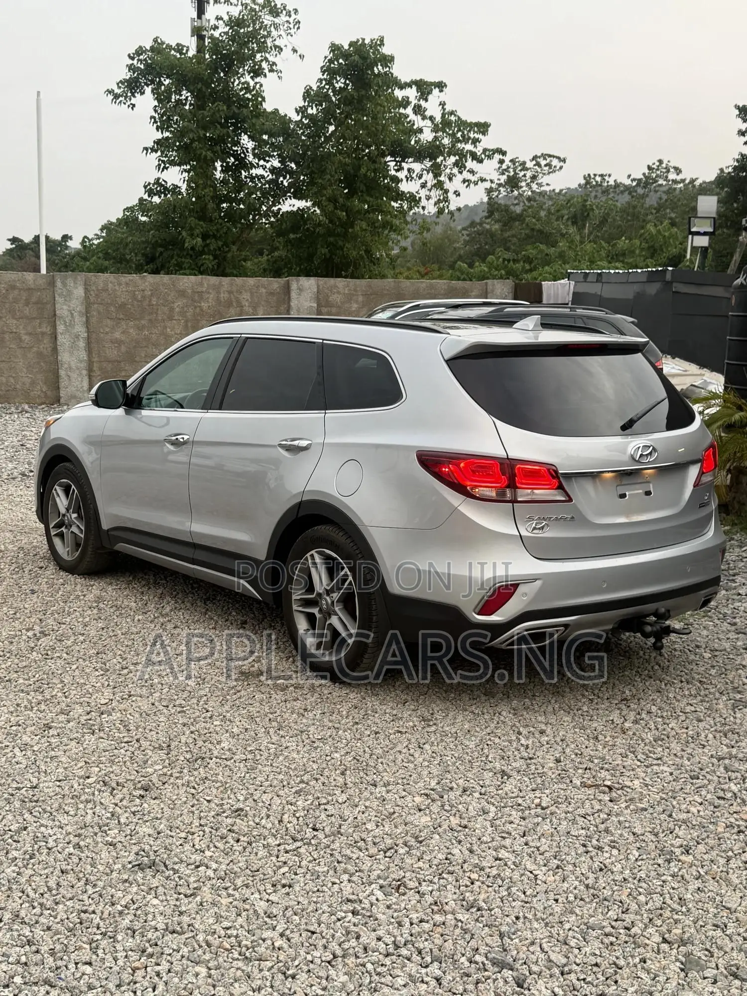 Hyundai Santa Fe 2017 Silver