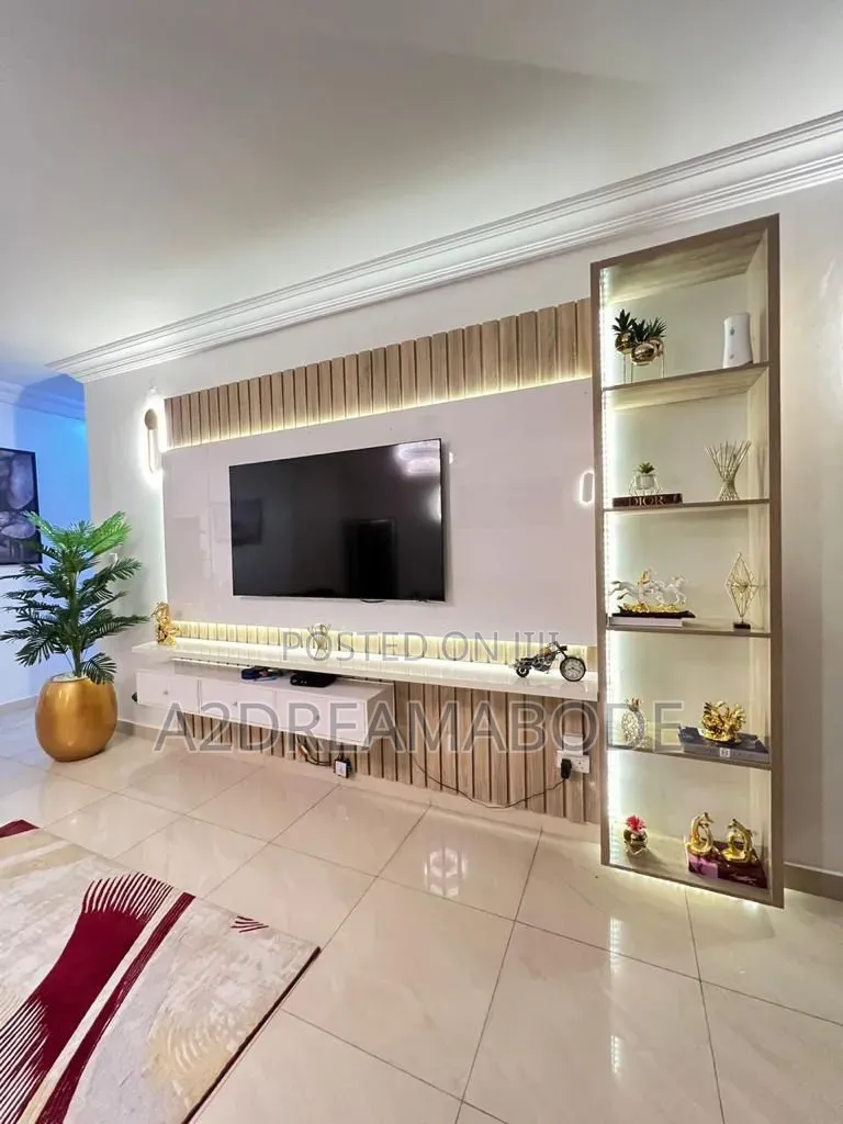 Furnished 3bdrm Apartment in Adeniyi Jones for sale