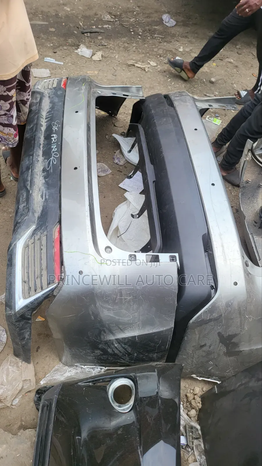 Back Bumper Nx300