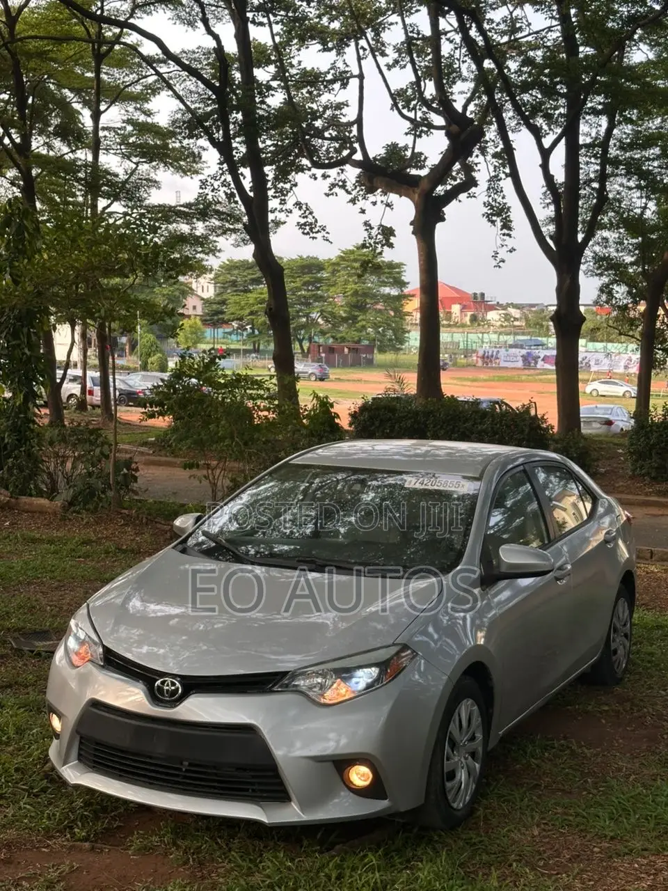 Toyota Corolla L 4dr Sedan (1.8L 4cyl 4A) 2015 Silver