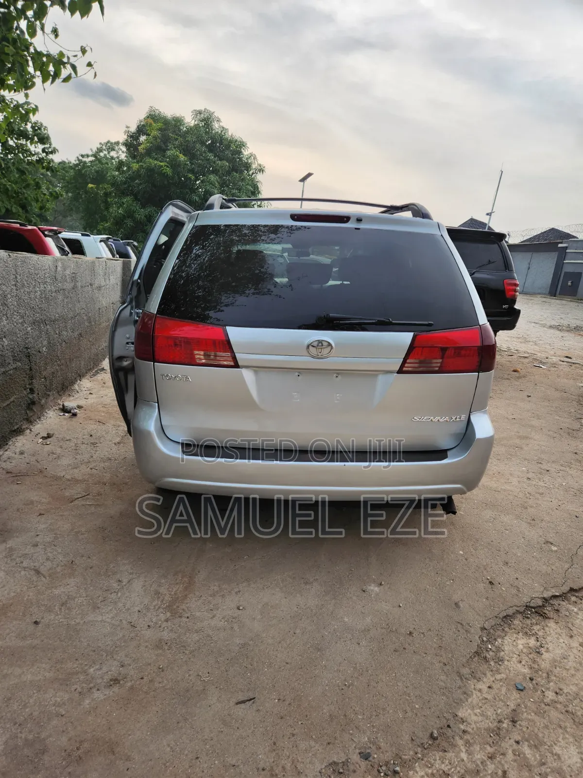 Toyota Sienna LE AWD 2005 Silver