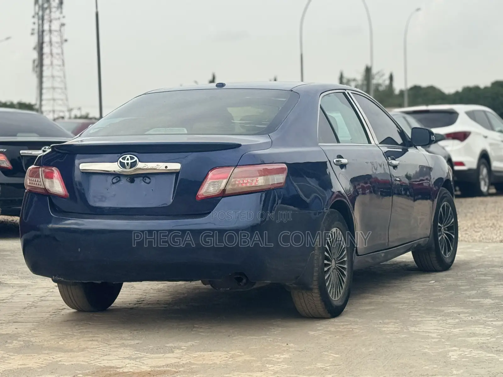 Toyota Camry LE 4dr Sedan (2.5L 4cyl 6AM) 2010 Blue
