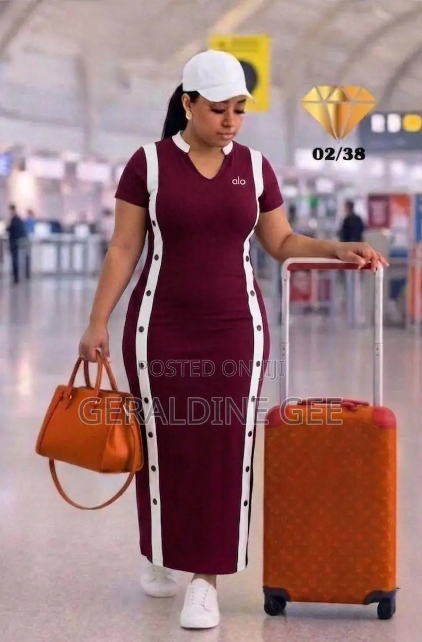 Queens Turkish Simple Gown Outfit For Both Traveling, Clubs And Co