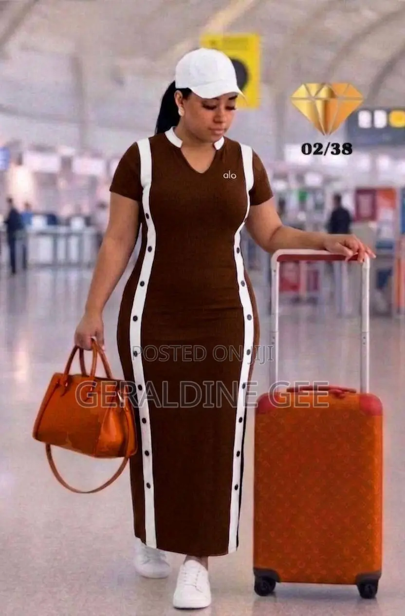 Queens Turkish Simple Gown Outfit For Both Traveling, Clubs And Co