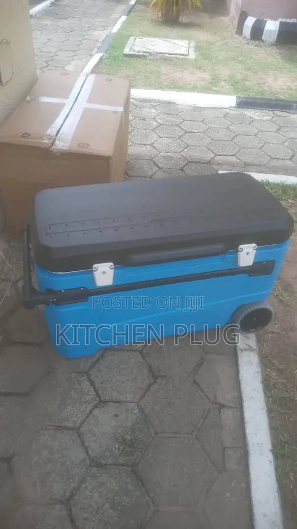 Igloo Maxcold 110qt Wheeled Cooler | Insulated Hard Shell Ice Chest
