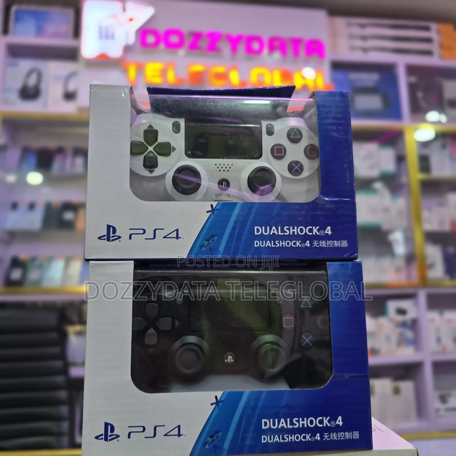 Ps4 Pad (White and Black)