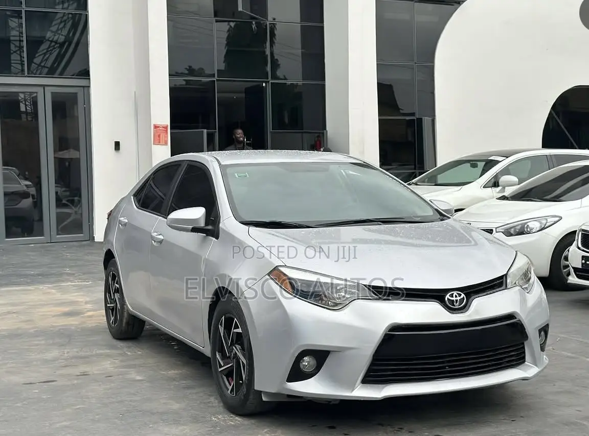 Toyota Corolla S Plus 4dr Sedan (1.8L 4cyl CVT) 2014 Silver
