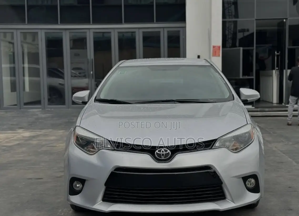 Toyota Corolla S Plus 4dr Sedan (1.8L 4cyl CVT) 2014 Silver