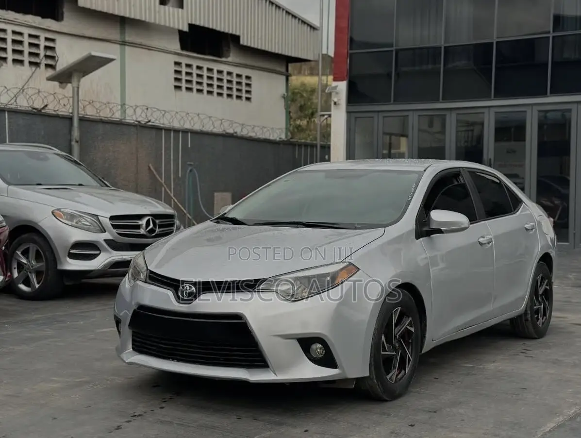 Toyota Corolla S Plus 4dr Sedan (1.8L 4cyl CVT) 2014 Silver