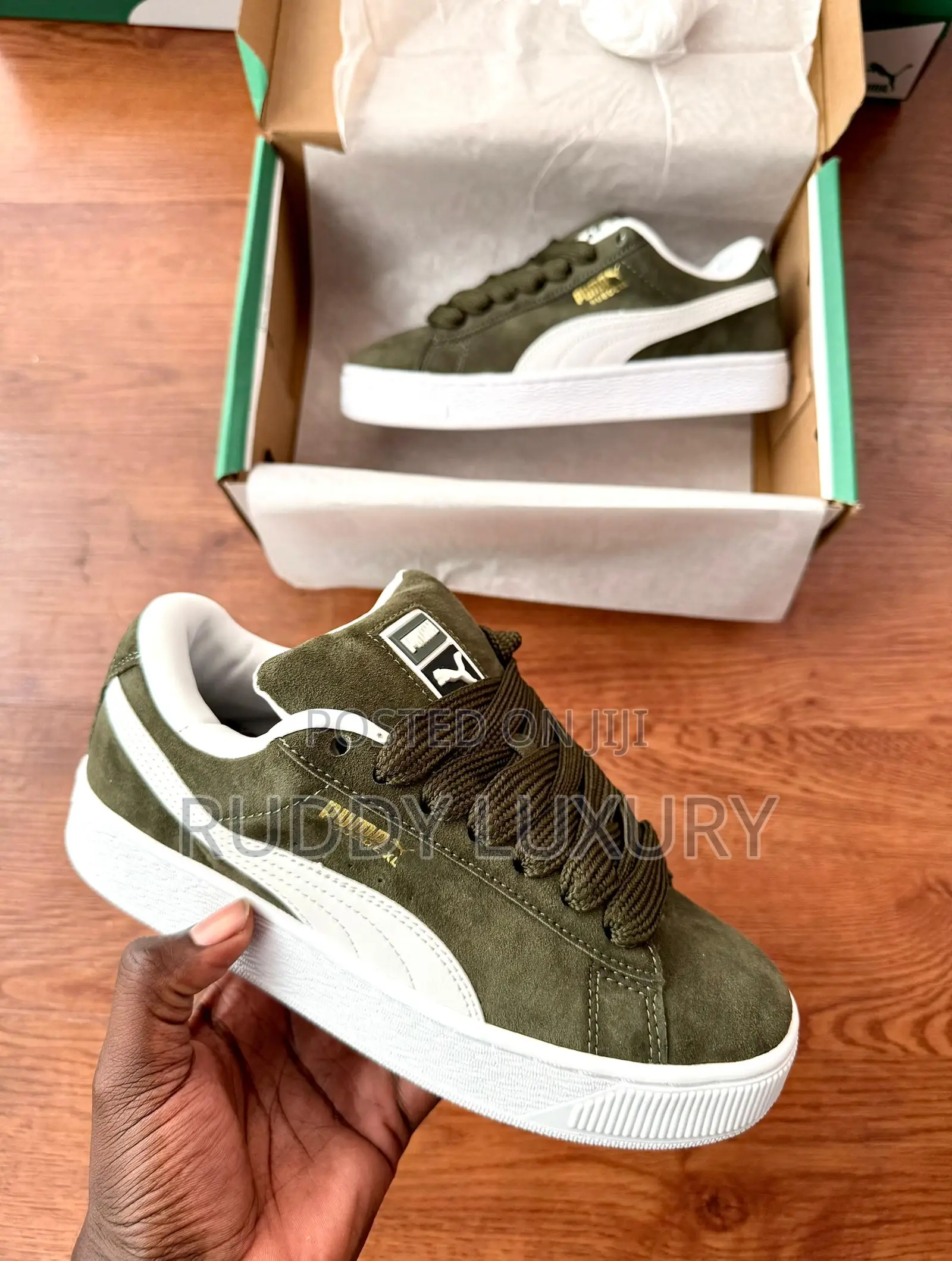 Puma Suede Xl /Buy One Get a Free Sock
