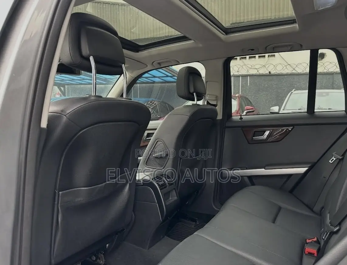 Mercedes-Benz GLK-Class 350 4MATIC 2011 Gray