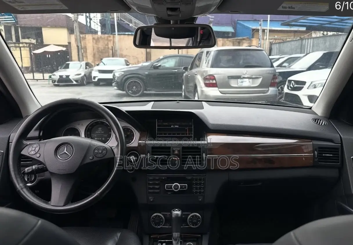 Mercedes-Benz GLK-Class 350 4MATIC 2011 Gray