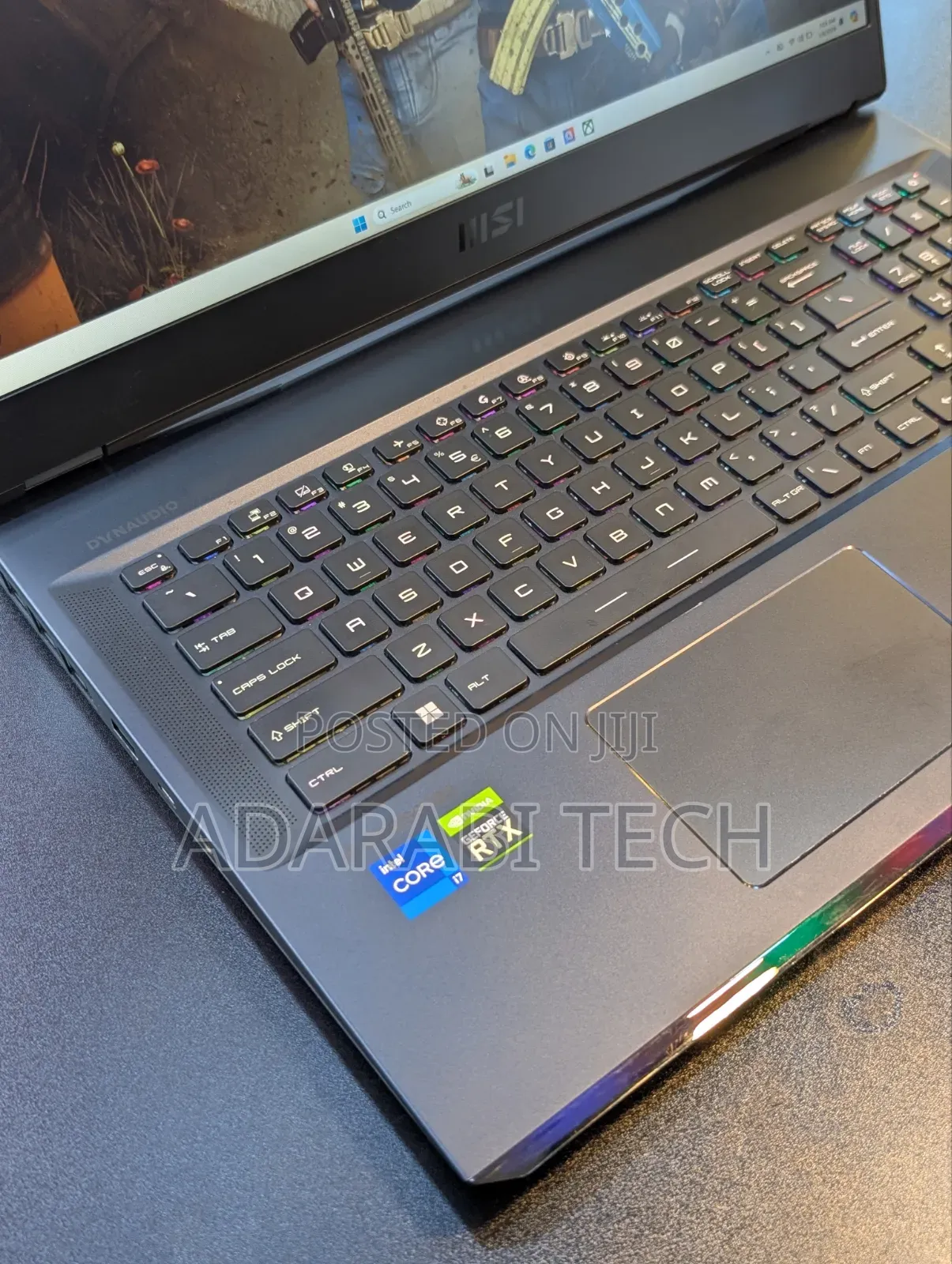Laptop MSI Raider GE76 12UGS 16GB Intel Core i7 SSD 1T