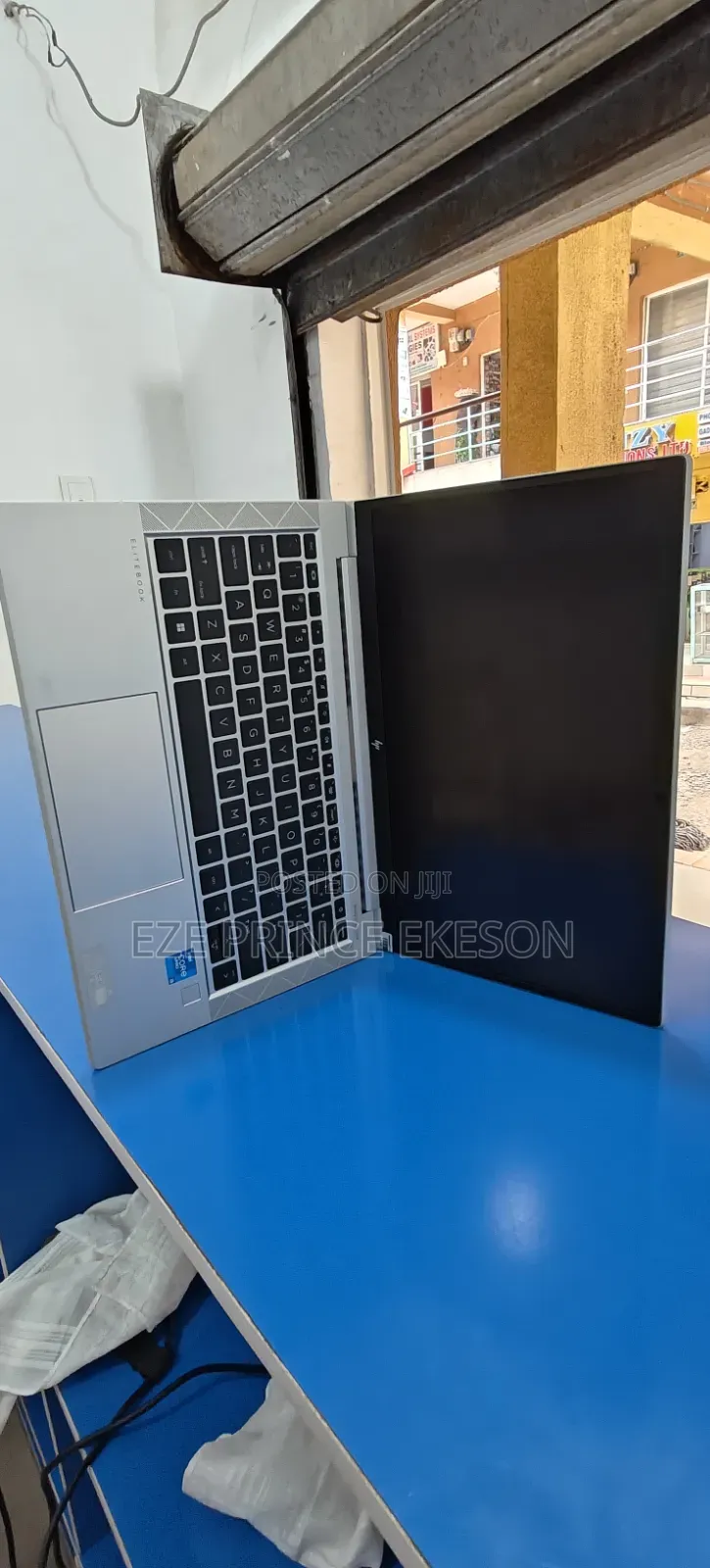 Laptop HP EliteBook 840 G8 16GB Intel Core i7 SSD 512GB