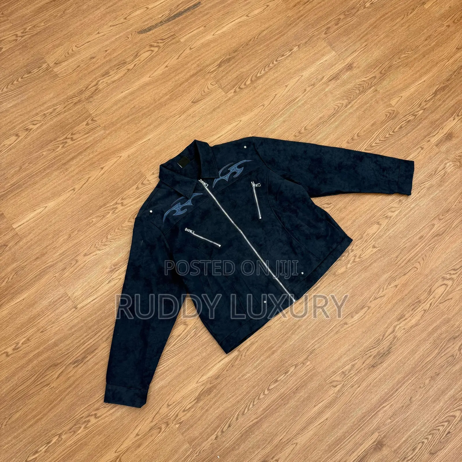 Premium Suede Longsleeve