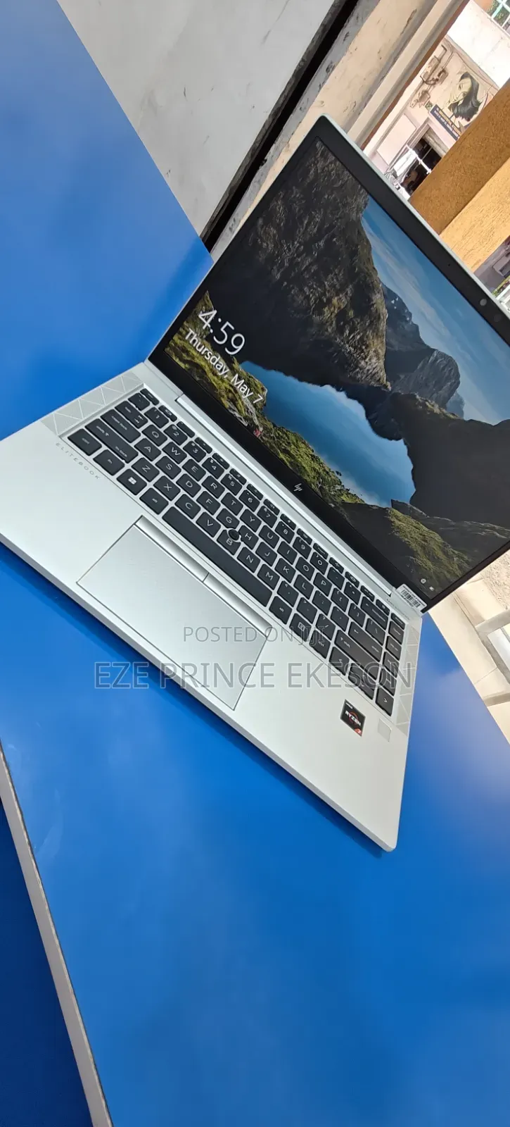 Laptop HP EliteBook 845 G8 16GB AMD Ryzen 7 SSD 512GB