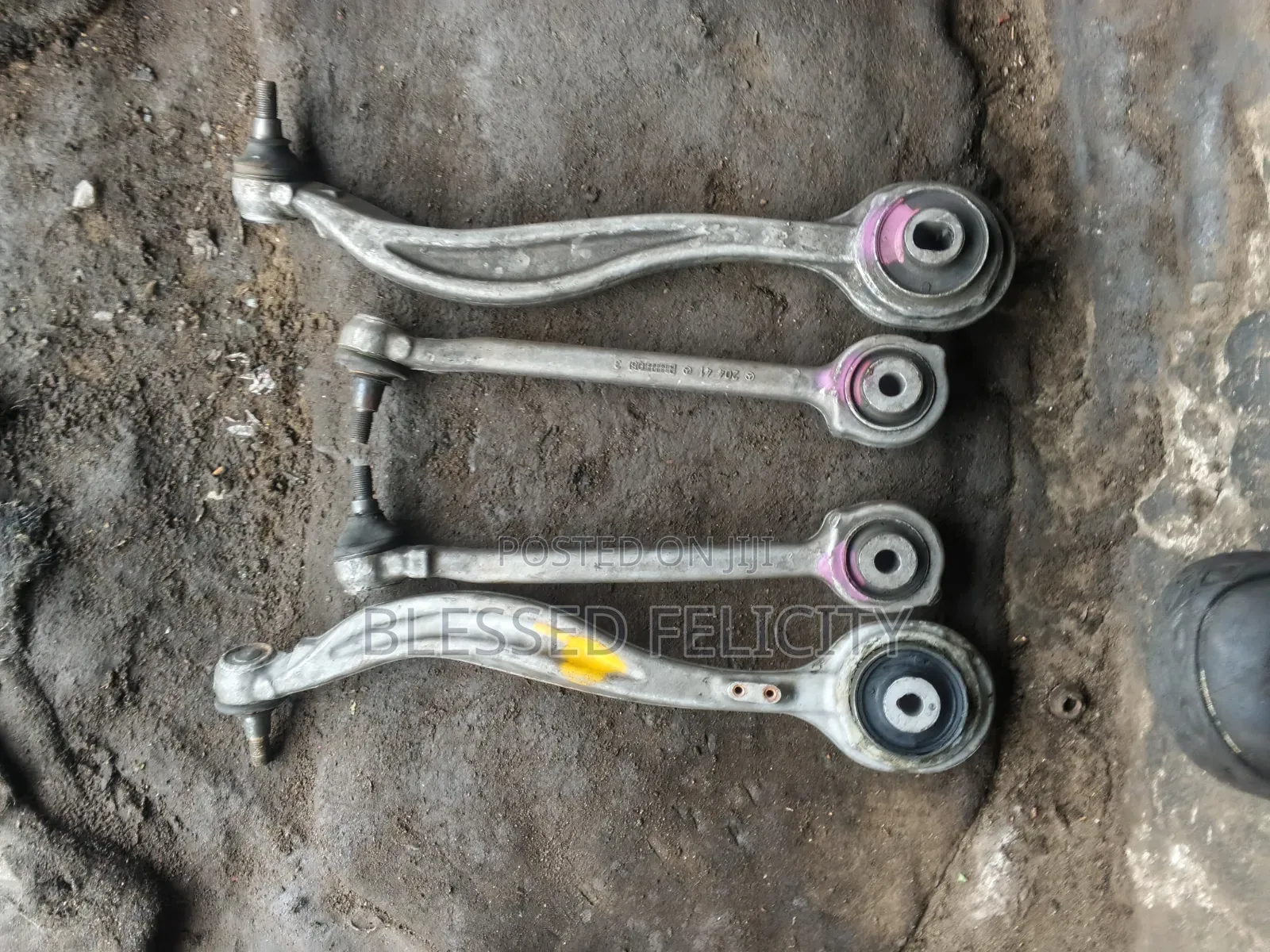 Lower Arm GLK