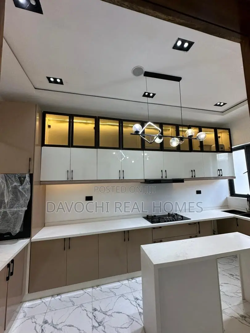 4bdrm Duplex in Ikate Lekki for rent