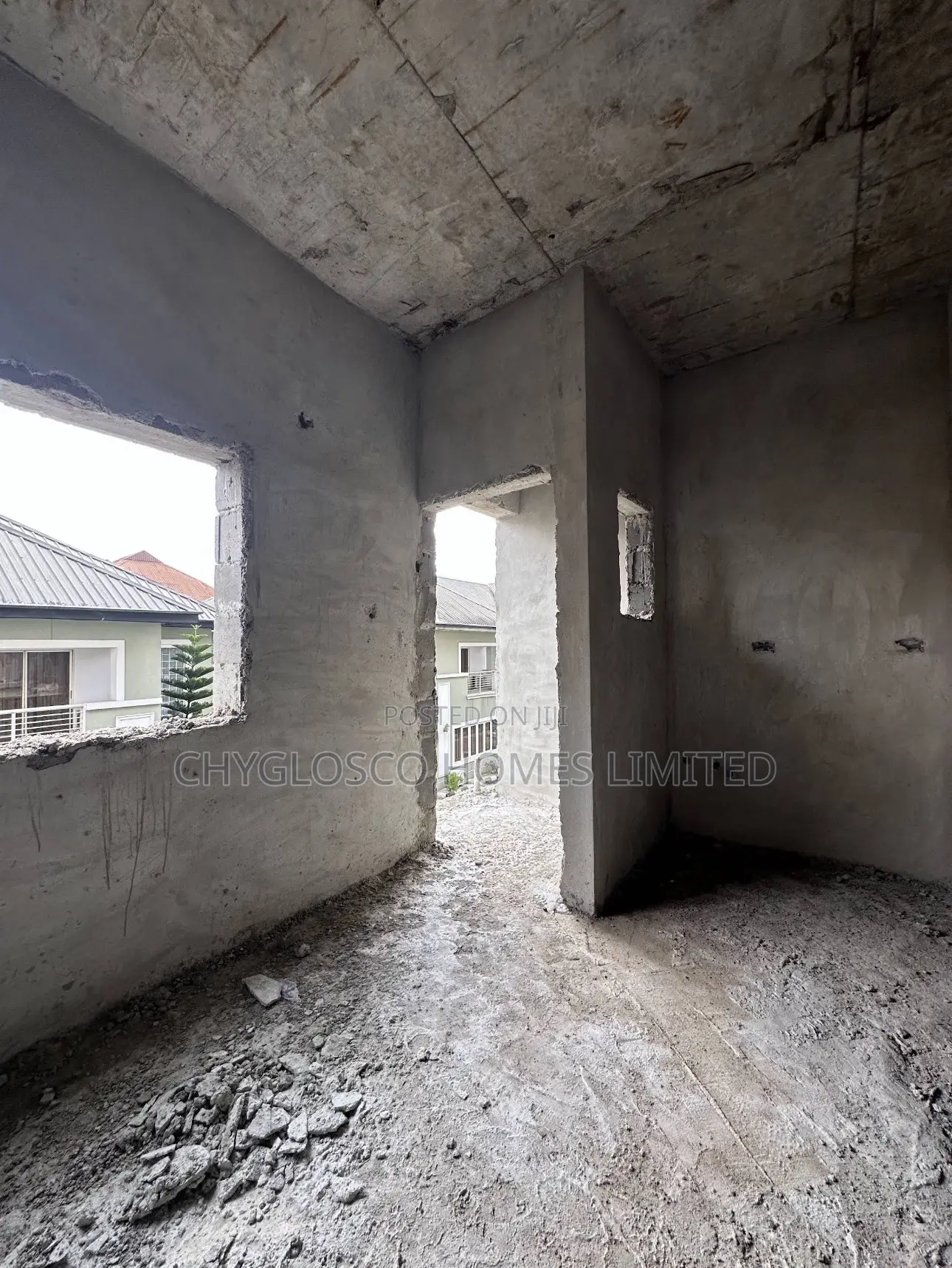 1bdrm Apartment in GRA Phase 2 / Port-Harcourt for sale