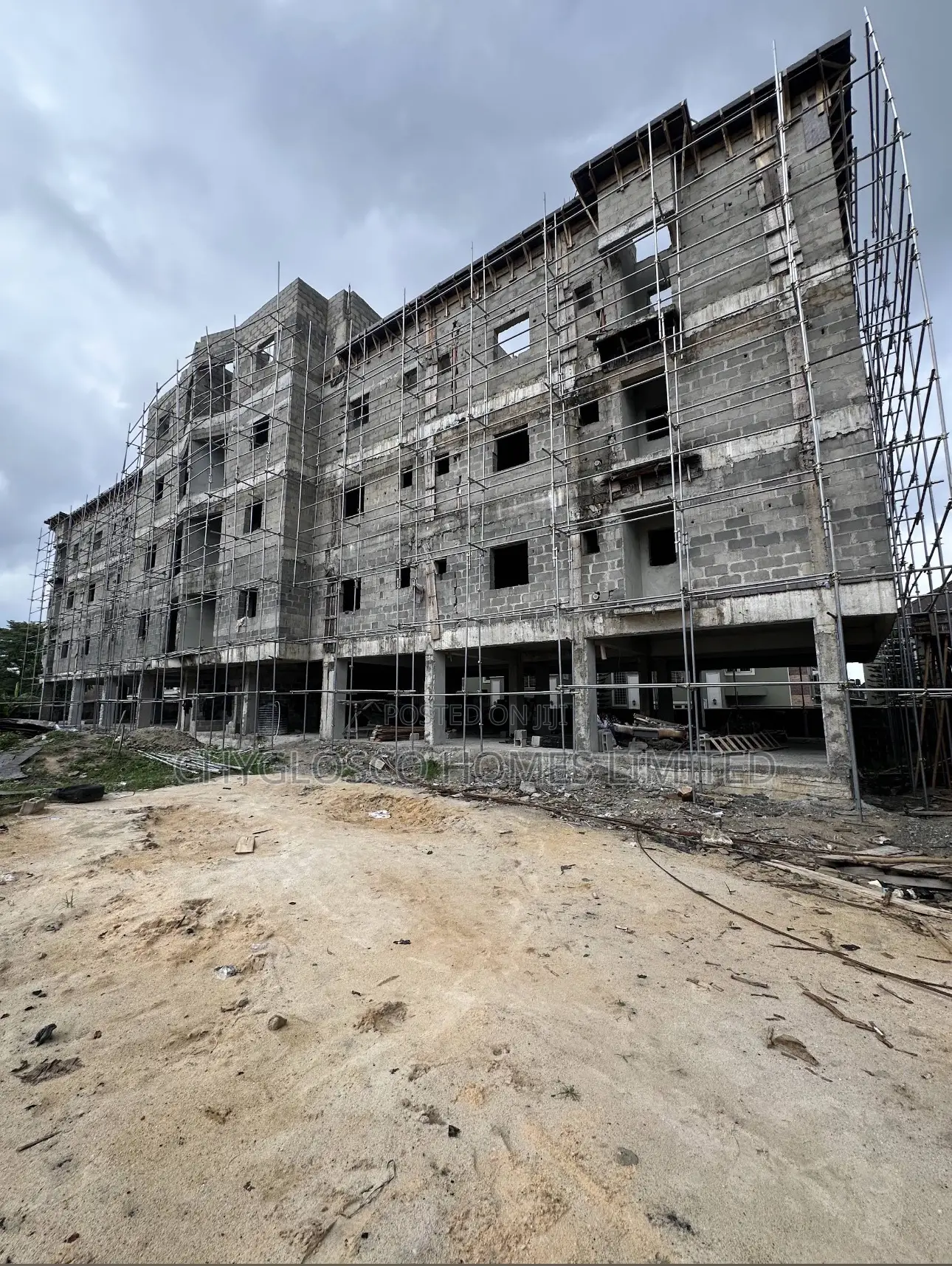 1bdrm Apartment in GRA Phase 2 / Port-Harcourt for sale