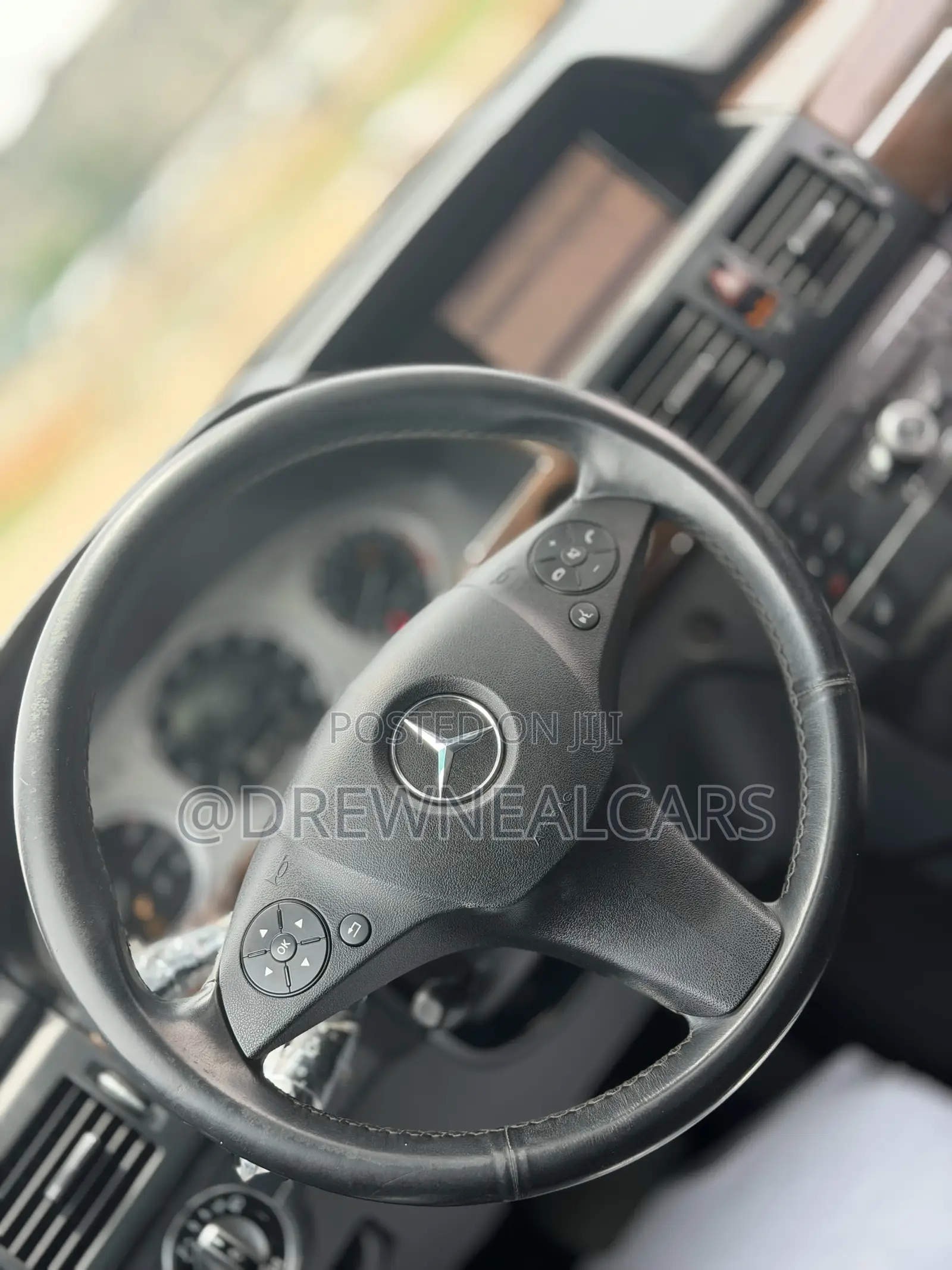 Mercedes-Benz GLK-Class 2010 Gray