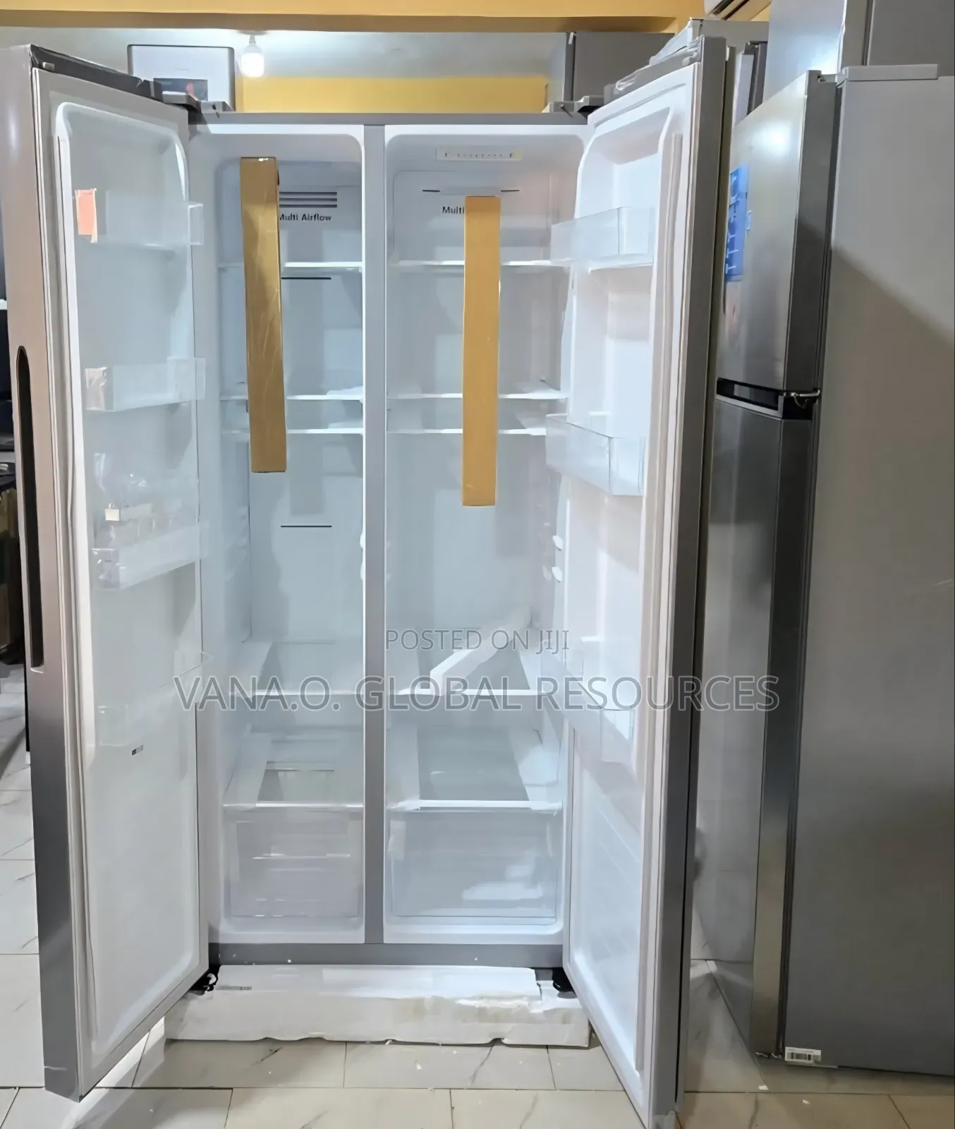 Hisense Side by Side Door Fridge