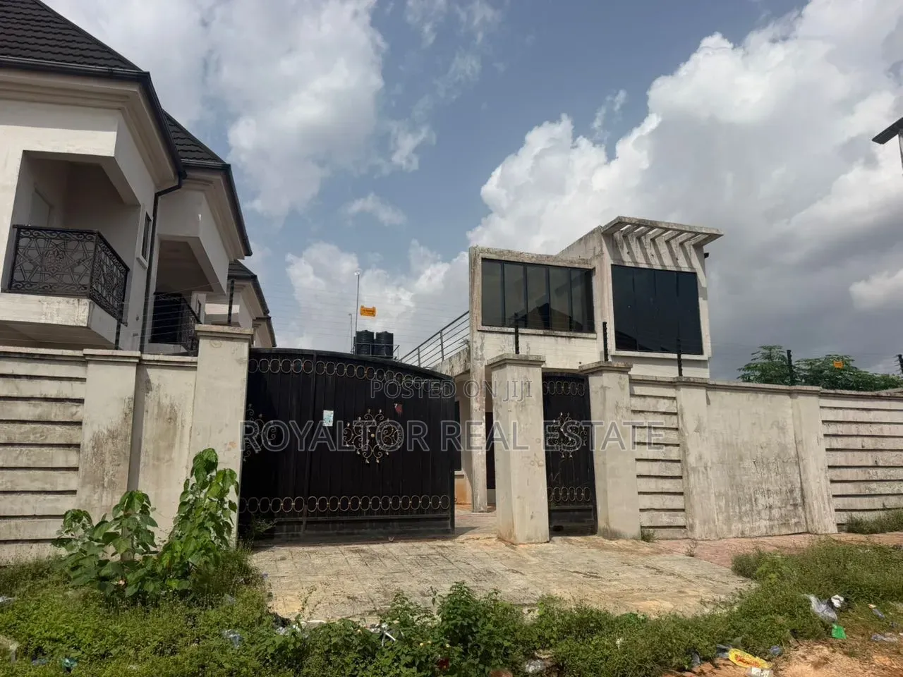 2bdrm Block of Flats in Royaltor Real Estate, Benin City for sale