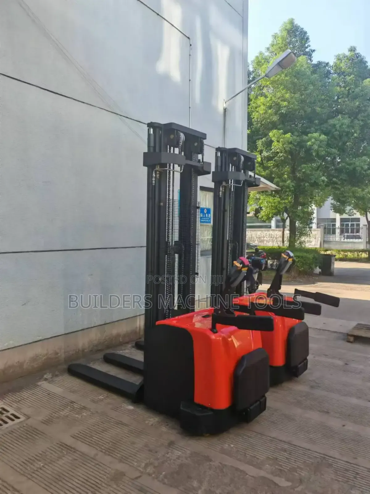 Low Noise 5 Meters Height Electric Stacker 2 Tons