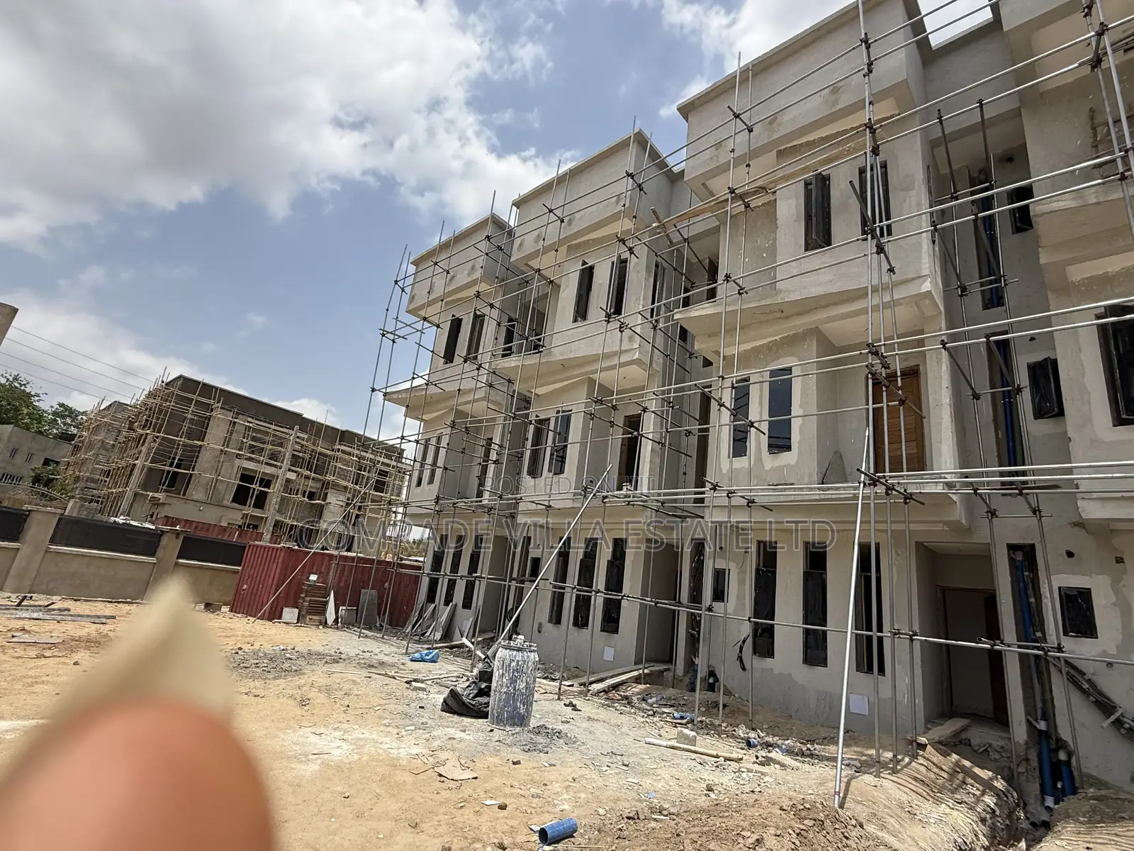 4bdrm Duplex in Guzape District for sale