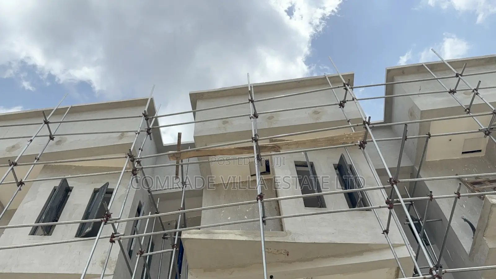 4bdrm Duplex in Guzape District for sale