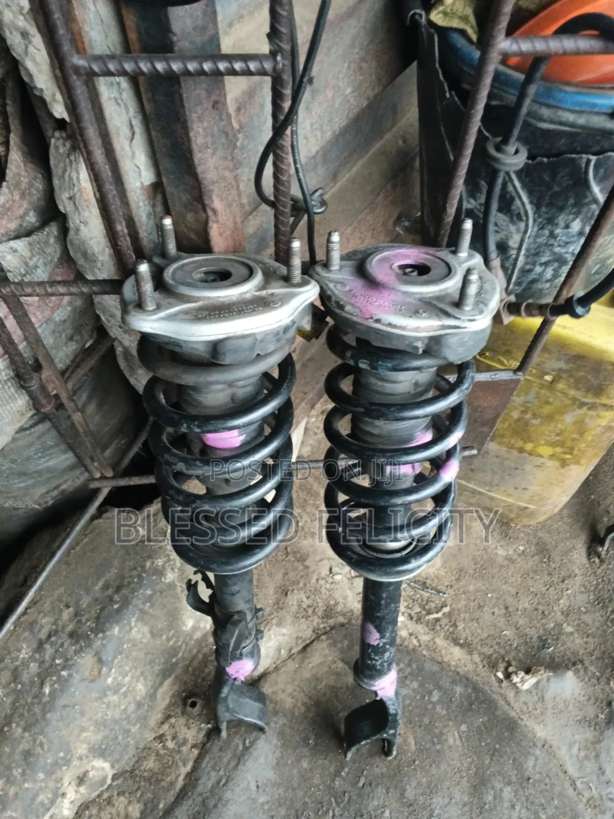 Front Shocks 205 4 Matic