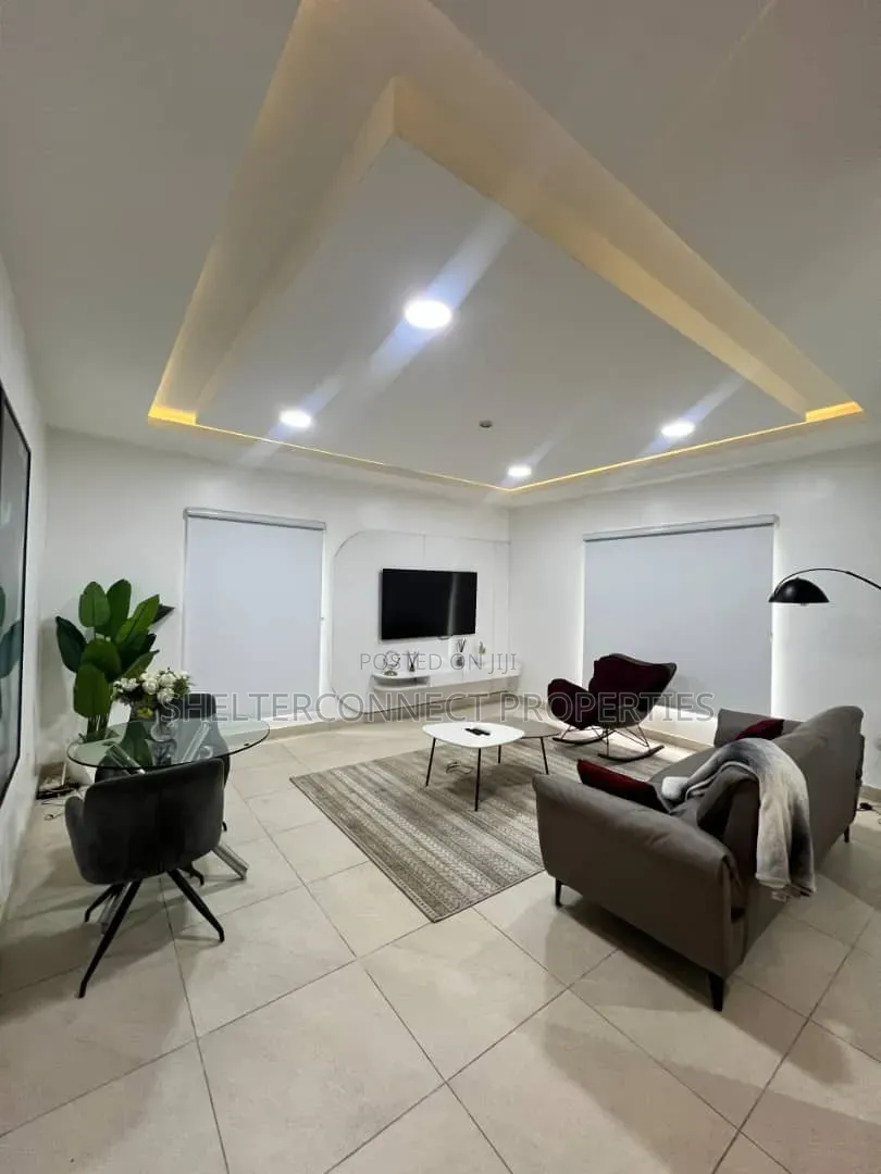 2bdrm Apartment in Ikoyi S.W for rent