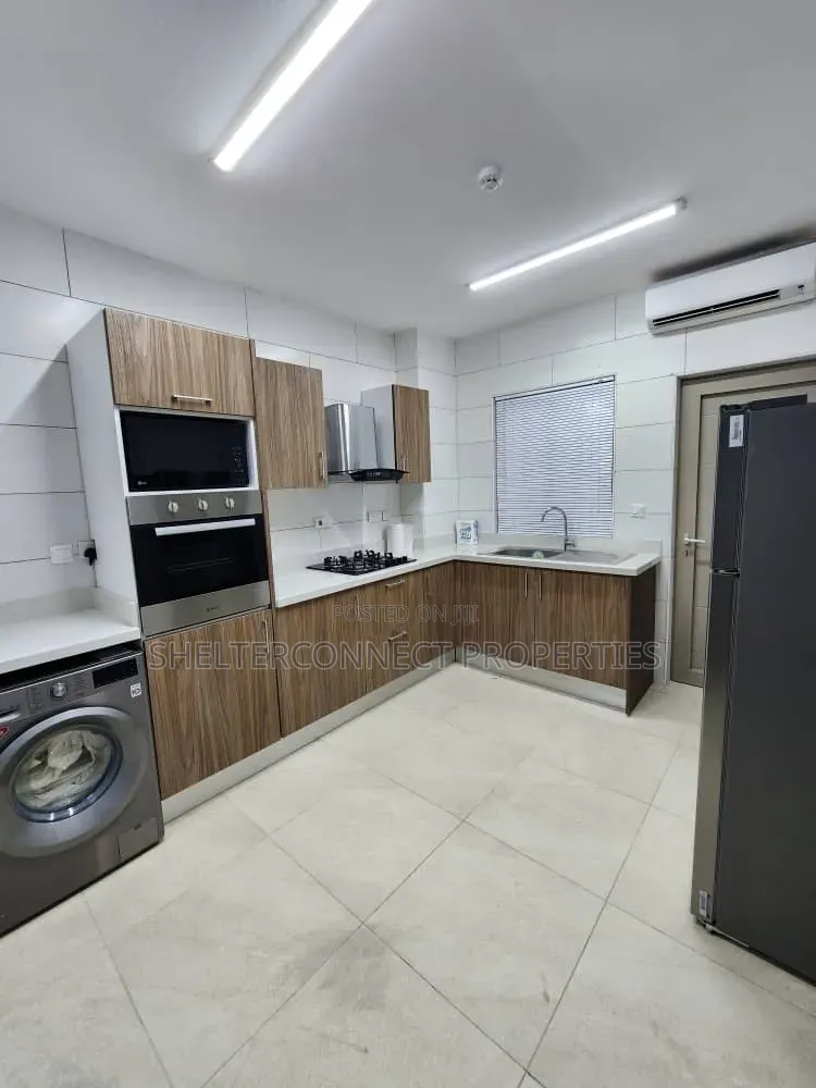 2bdrm Apartment in Ikoyi S.W for rent
