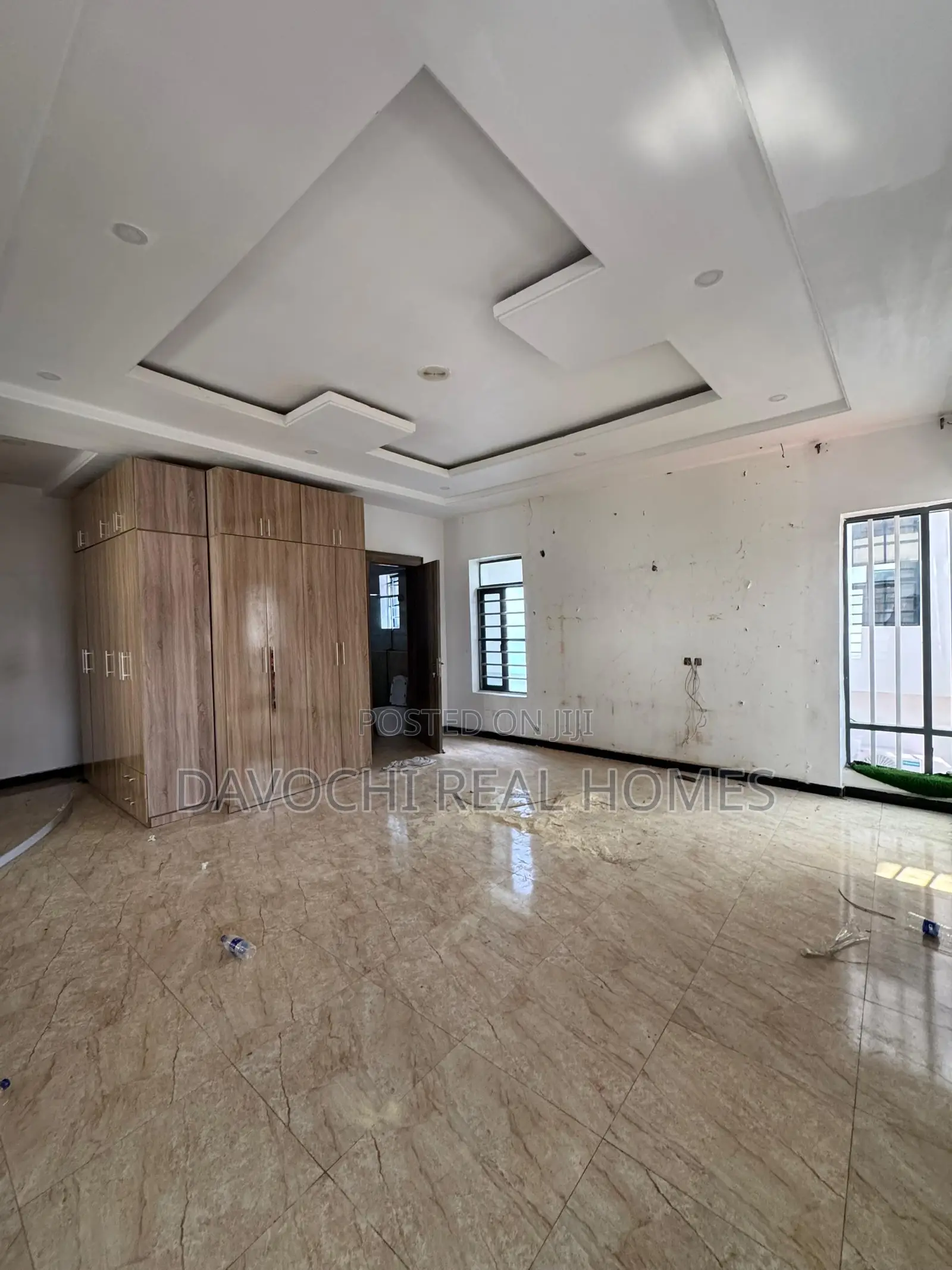 5bdrm Duplex in Orchid Road, Lekki Phase 2 for rent