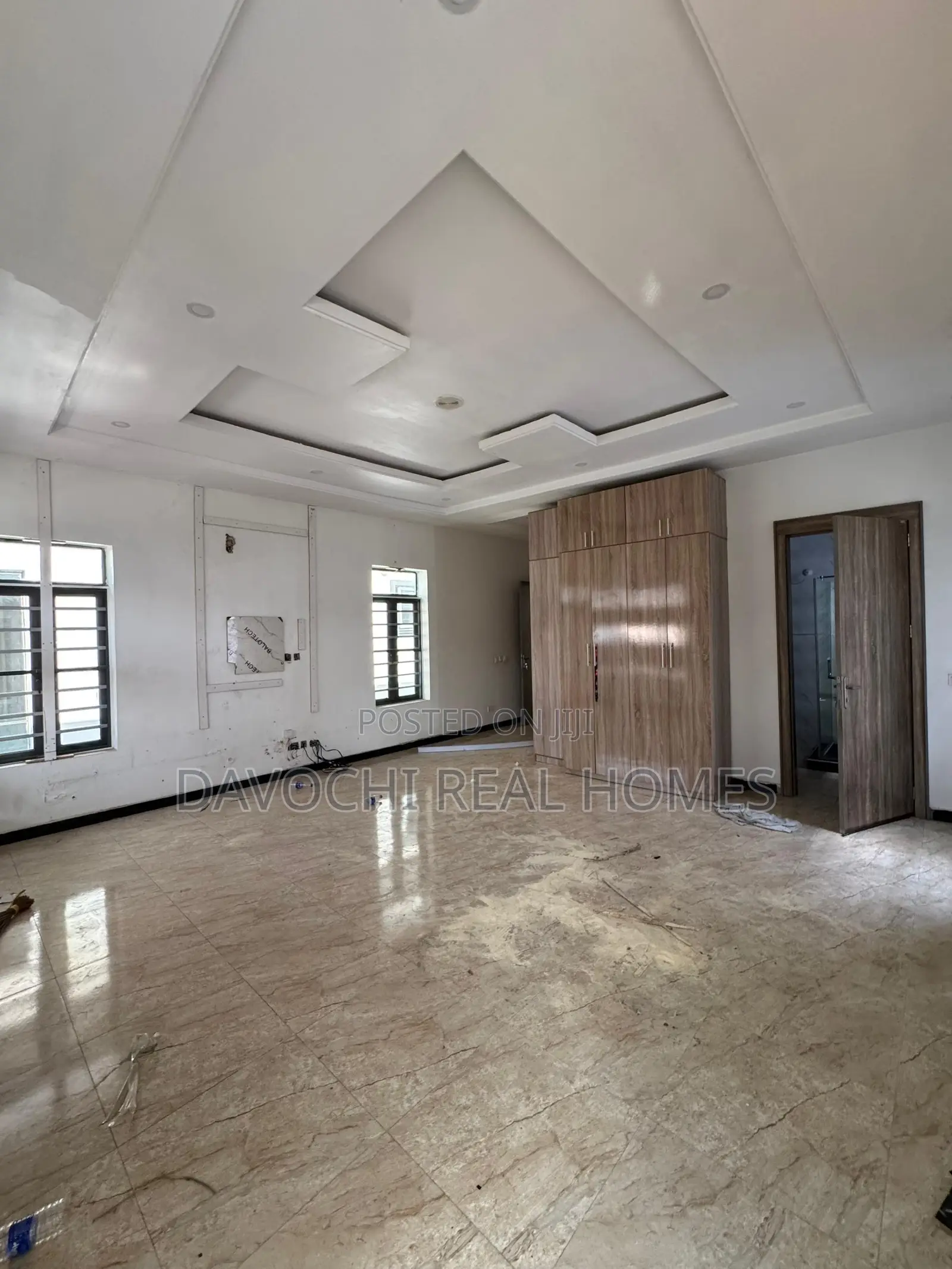 5bdrm Duplex in Orchid Road, Lekki Phase 2 for rent