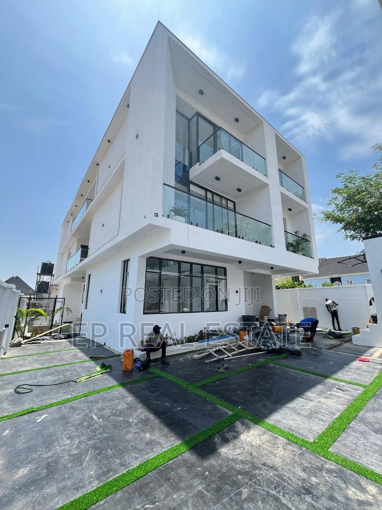 5bdrm Duplex in Apo Resettlement for sale