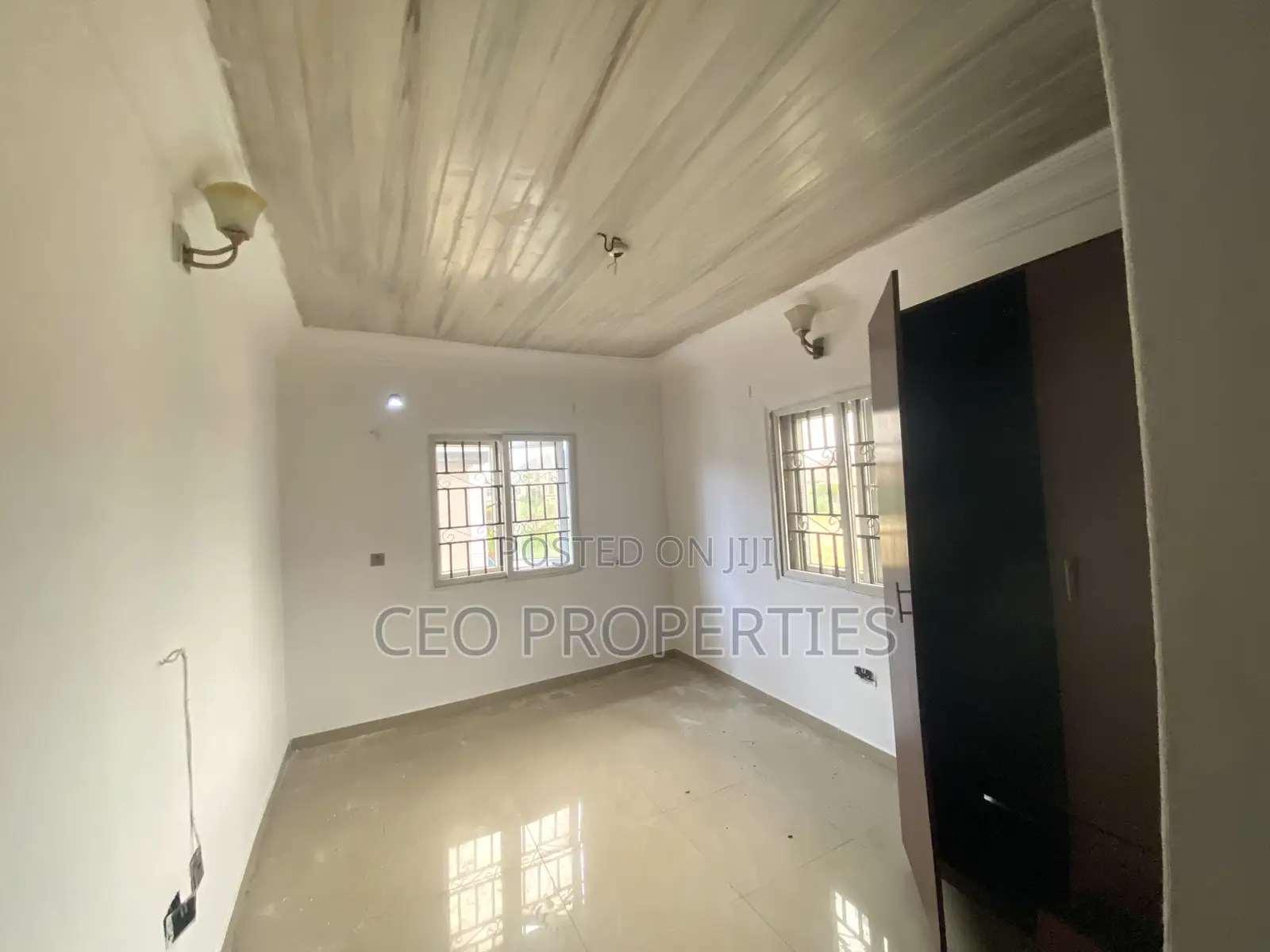 2bdrm Block of Flats in Seaside/Royal, Ajah for rent